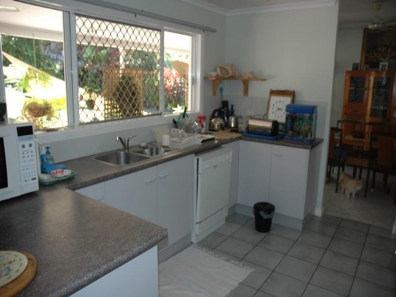 Clifton Beach QLD 4879