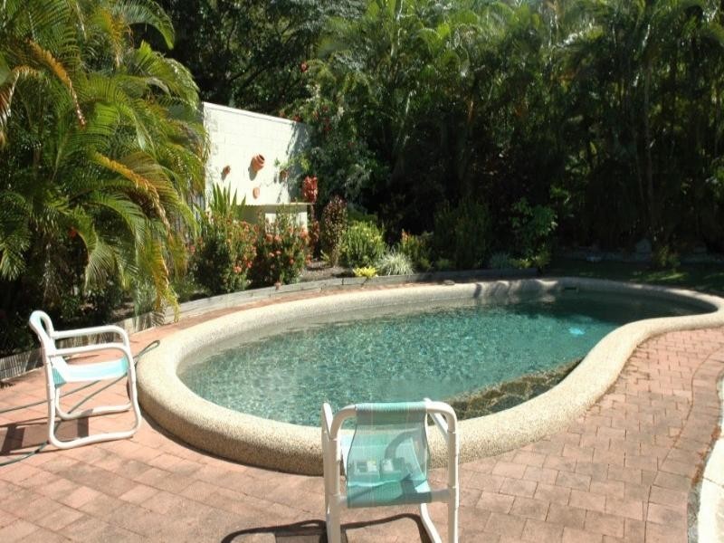 Clifton Beach QLD 4879