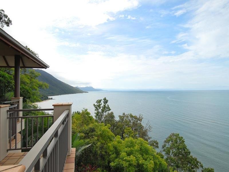 Palm Cove QLD 4879