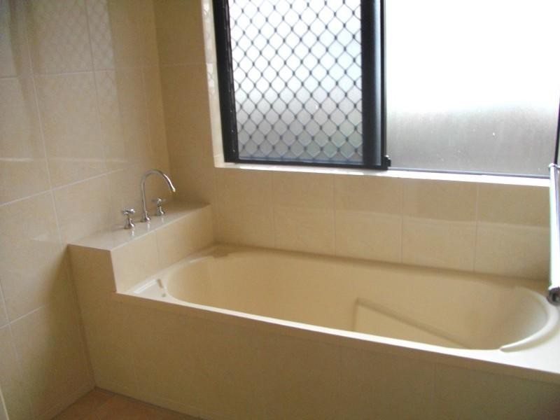 Kewarra Beach QLD 4879