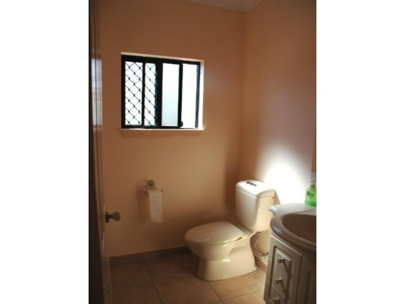 Kewarra Beach QLD 4879