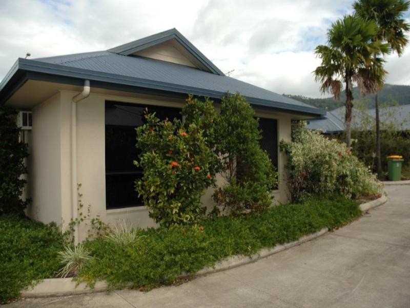 Kewarra Beach QLD 4879