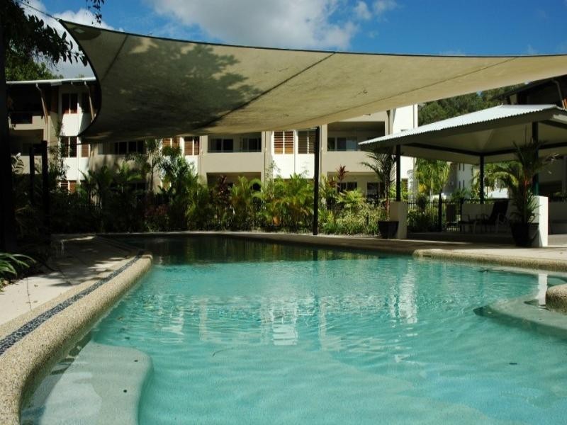 Clifton Beach QLD 4879