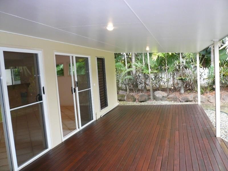 Kewarra Beach QLD 4879