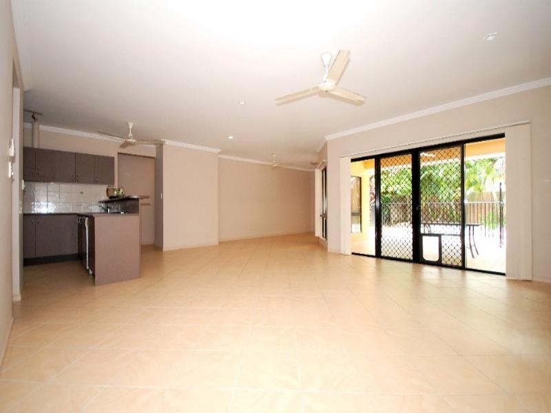 Kewarra Beach QLD 4879