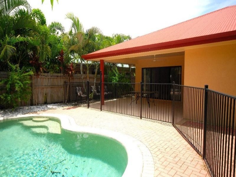 Kewarra Beach QLD 4879