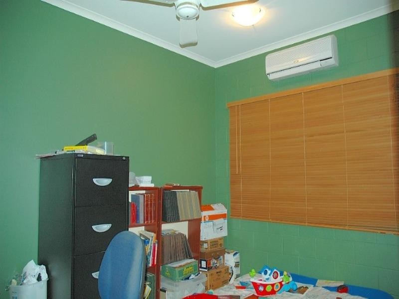 7 Carbeen Close, Holloways Beach QLD 4878