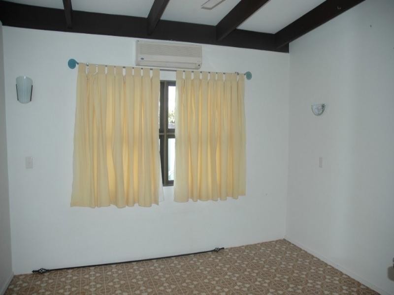 Yorkeys Knob QLD 4878