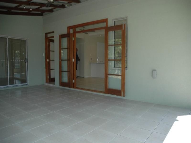 Kewarra Beach QLD 4879