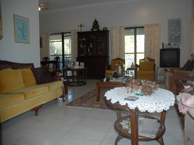 2 Escape Close, Clifton Beach QLD 4879