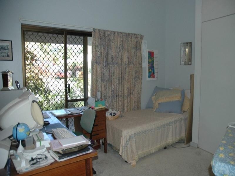 2 Escape Close, Clifton Beach QLD 4879