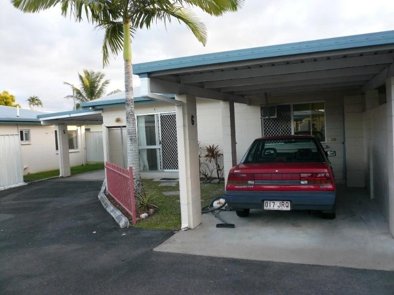 Mooroobool QLD 4870