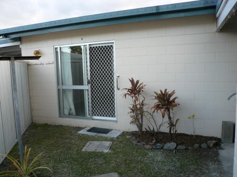 Mooroobool QLD 4870