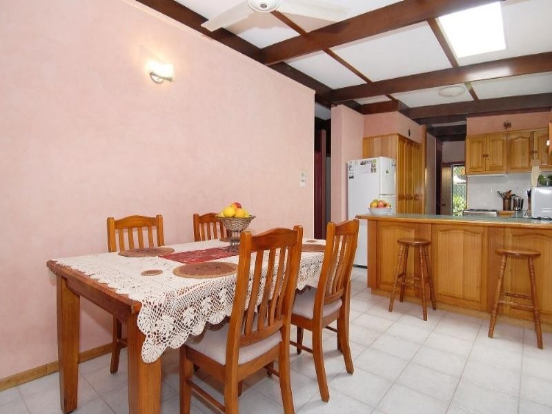 41 Willow Street, Holloways Beach QLD 4878