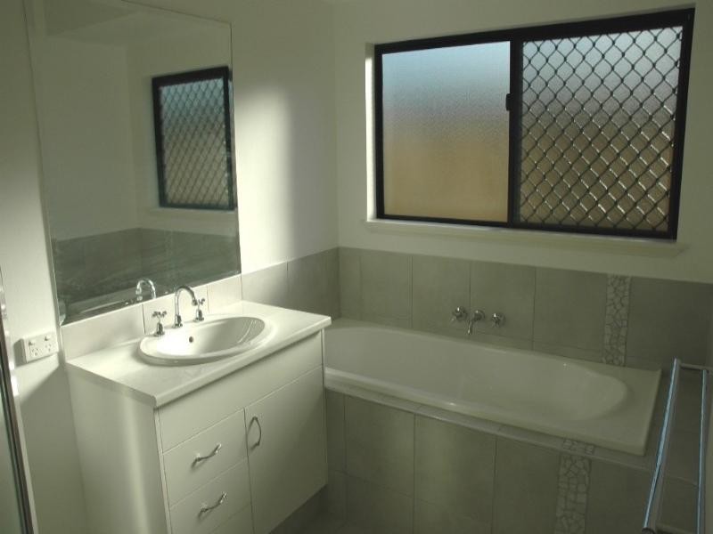 Trinity Park QLD 4879