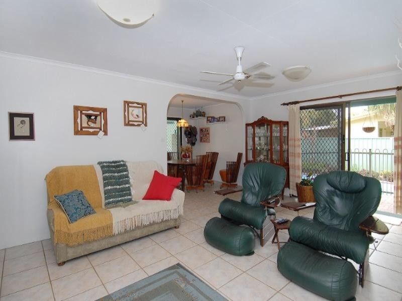 12 Stanton Road, Smithfield QLD 4878