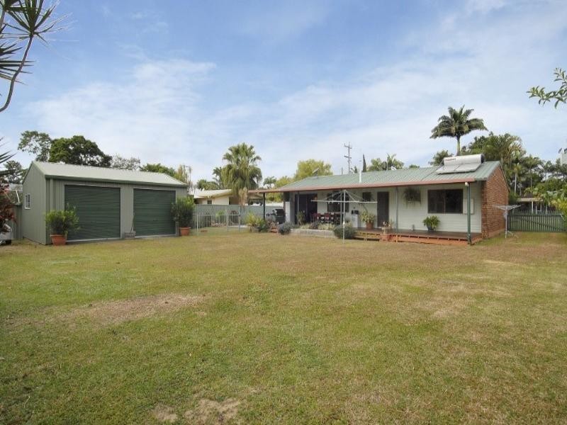 12 Stanton Road, Smithfield QLD 4878