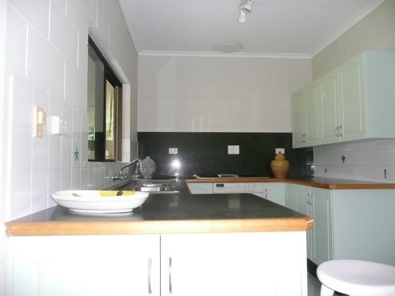 Kewarra Beach QLD 4879