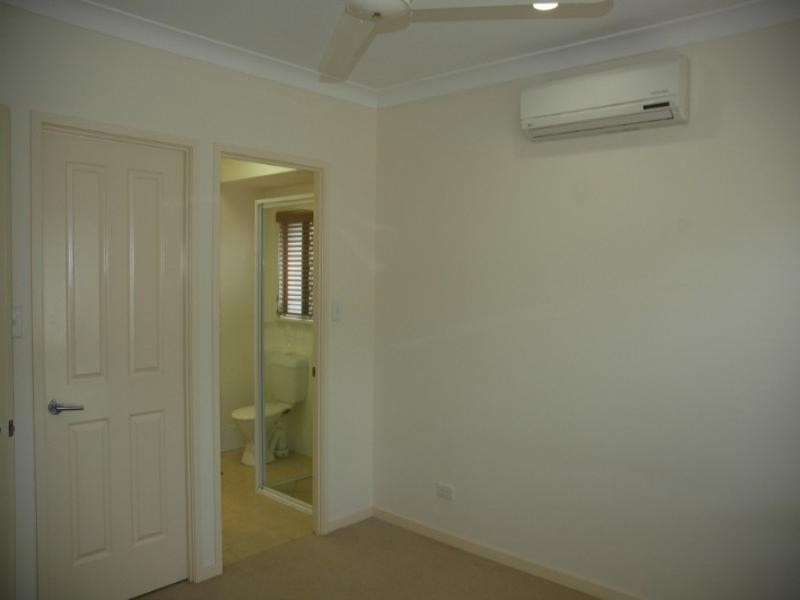 Kewarra Beach QLD 4879