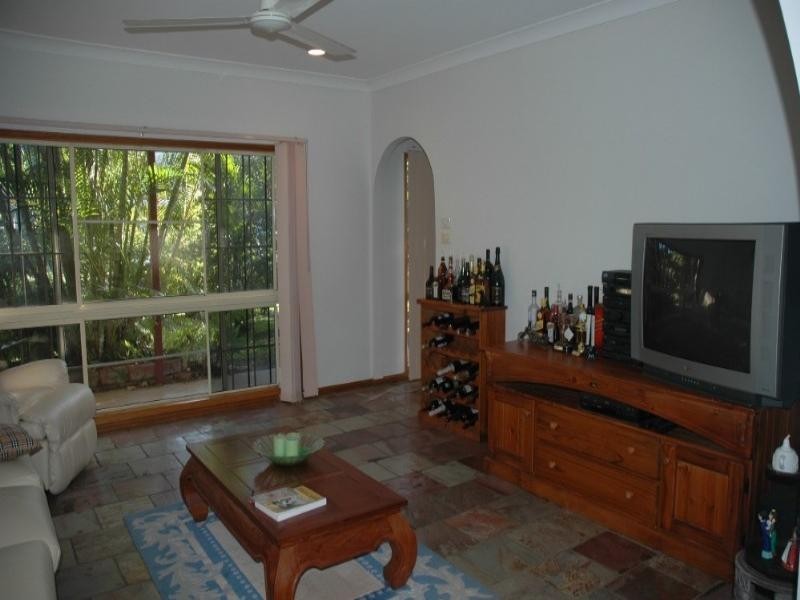 8 Carrum Close, Kewarra Beach QLD 4879