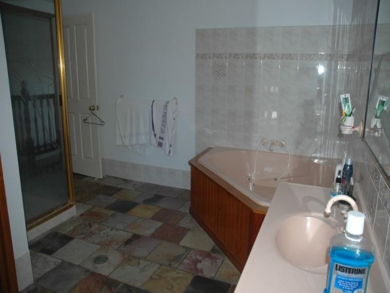 8 Carrum Close, Kewarra Beach QLD 4879