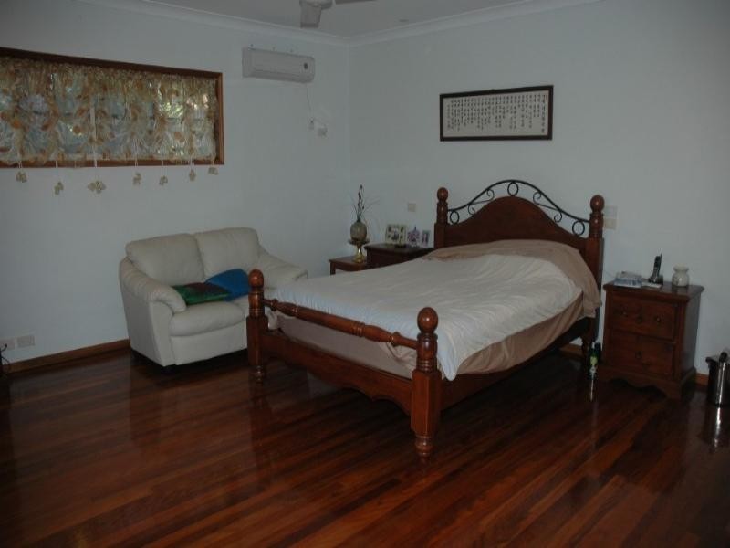 8 Carrum Close, Kewarra Beach QLD 4879