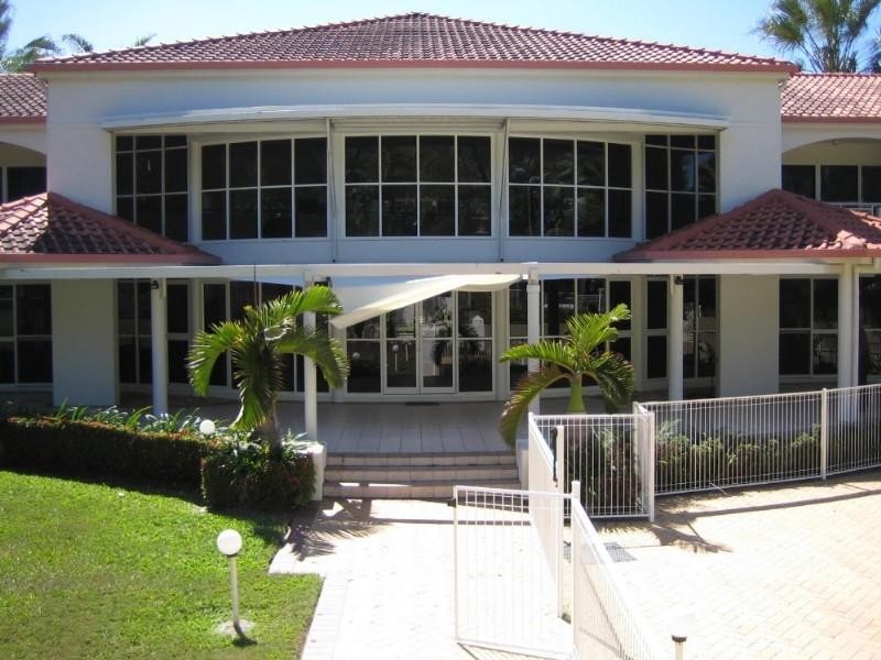 Kewarra Beach QLD 4879