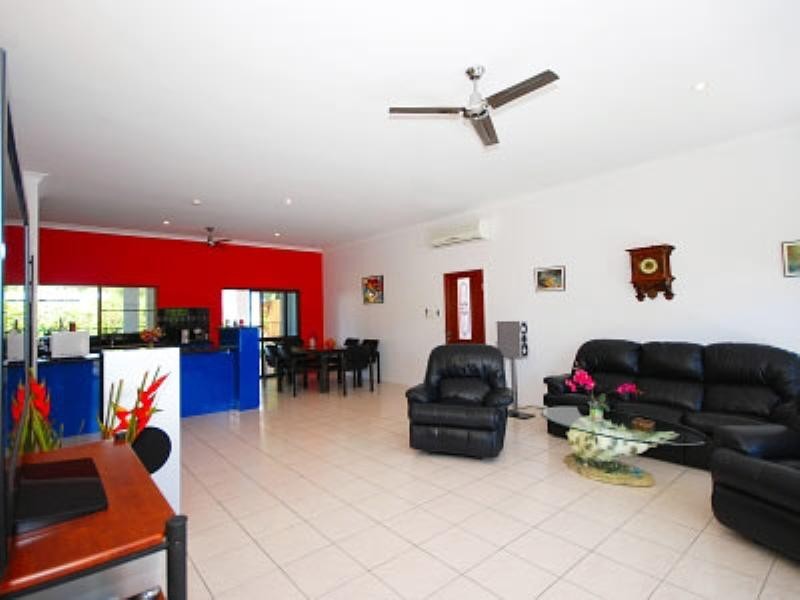 63 Terebra Street, Palm Cove QLD 4879