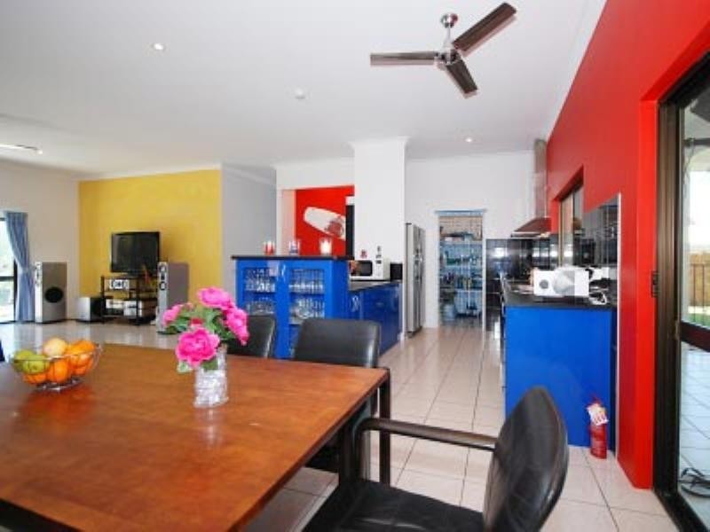 63 Terebra Street, Palm Cove QLD 4879