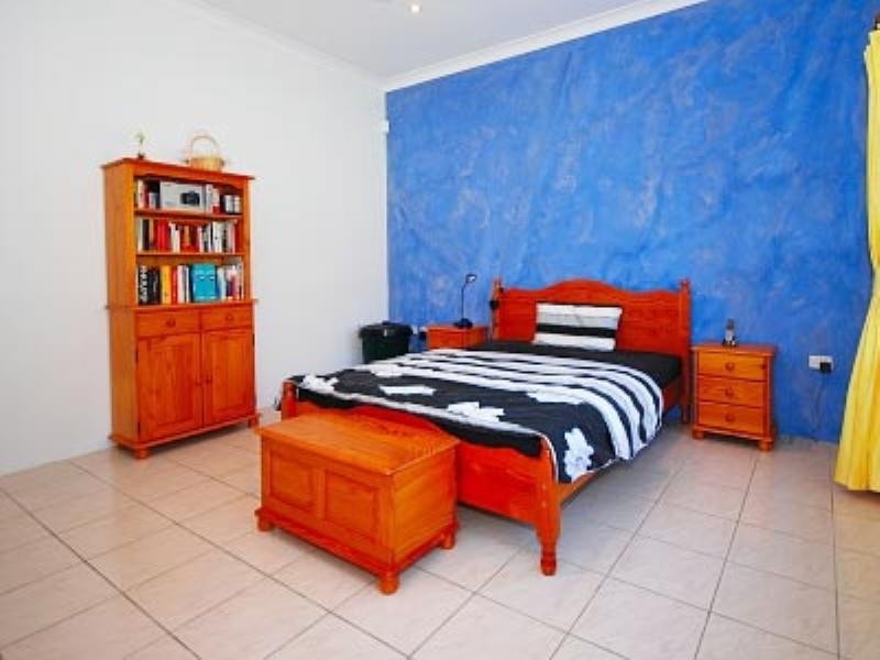 63 Terebra Street, Palm Cove QLD 4879