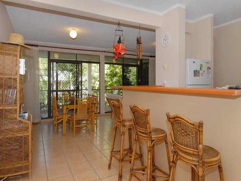 1/5 Amphora Street, Palm Cove QLD 4879