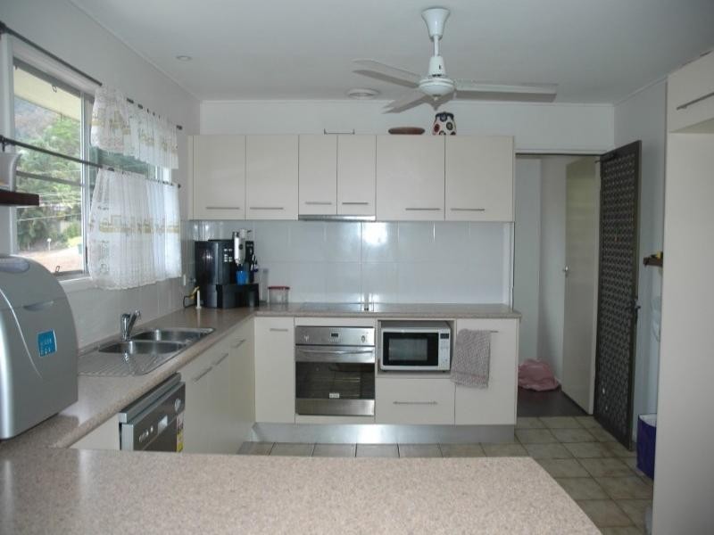 Smithfield QLD 4878