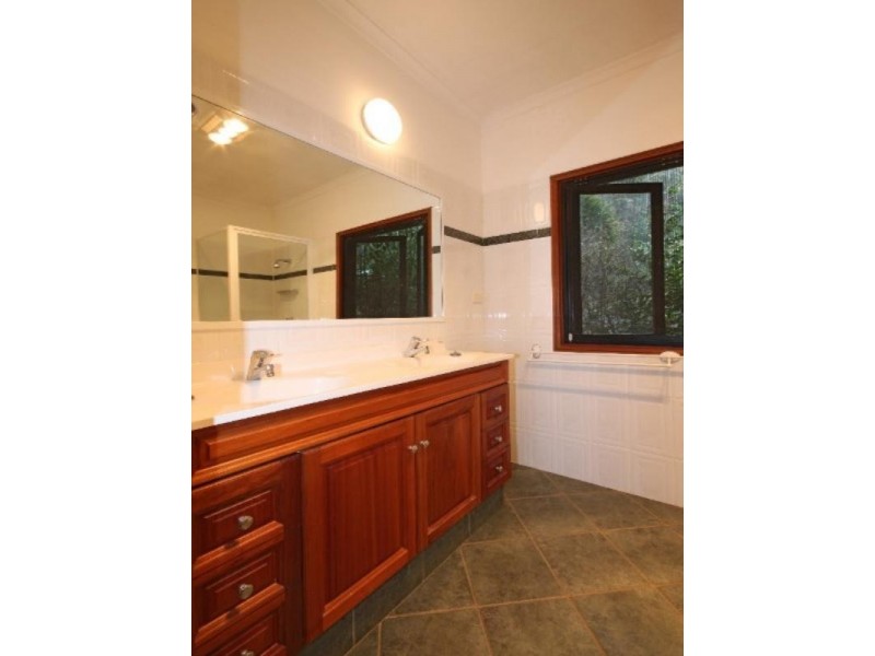 8-12 Darkin Close, Smithfield QLD 4878