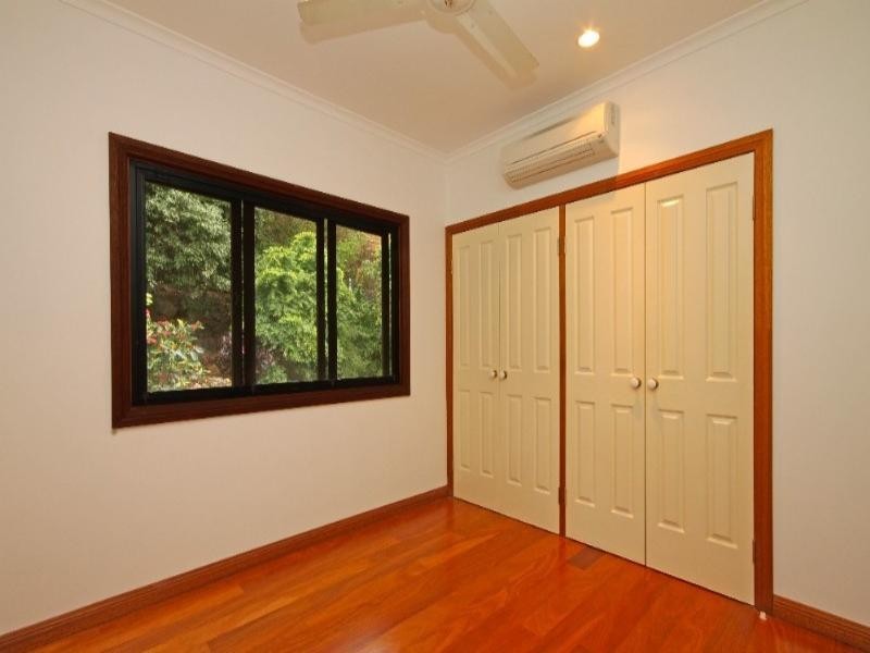 8-12 Darkin Close, Smithfield QLD 4878