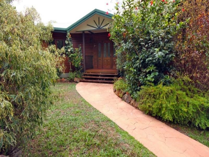 8-12 Darkin Close, Smithfield QLD 4878