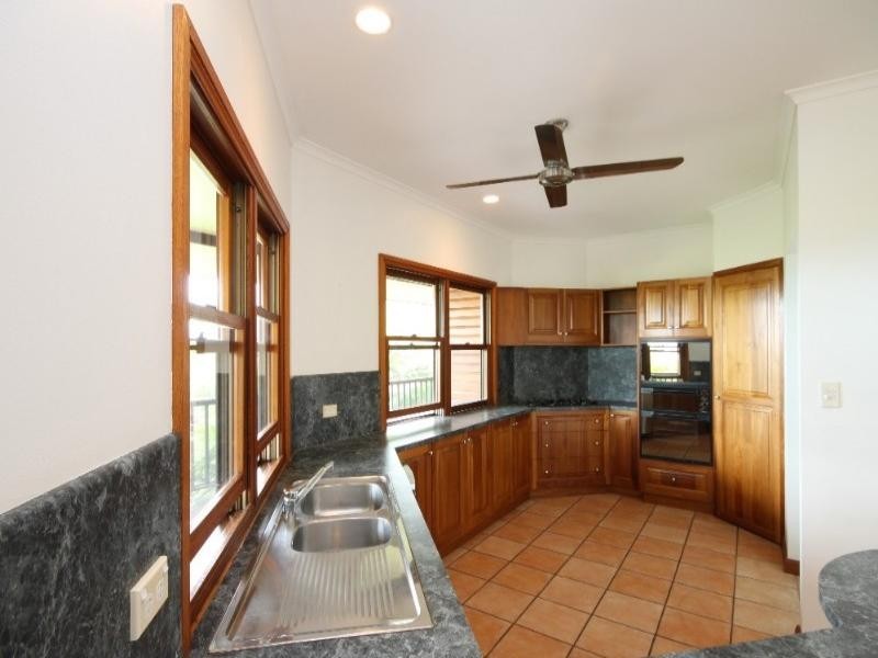 8-12 Darkin Close, Smithfield QLD 4878