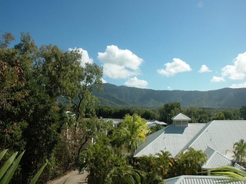 12/106 Moore Street, Trinity Beach QLD 4879