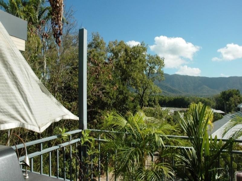 12/106 Moore Street, Trinity Beach QLD 4879