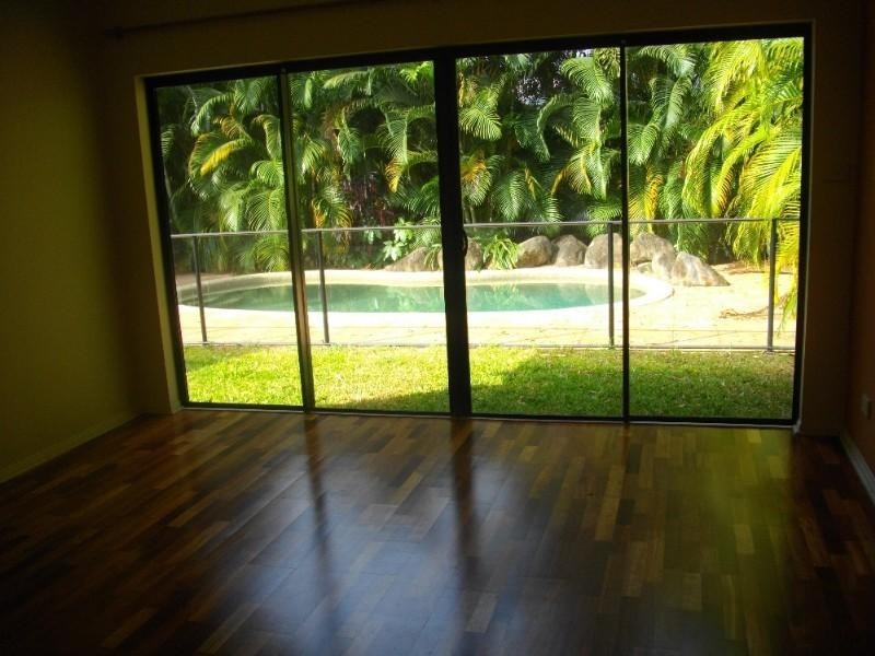 Clifton Beach QLD 4879