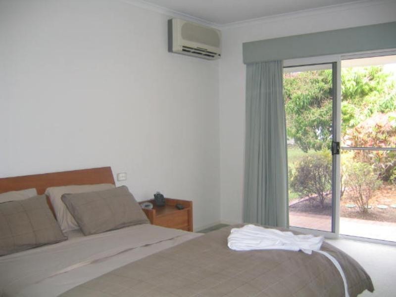 Kewarra Beach QLD 4879