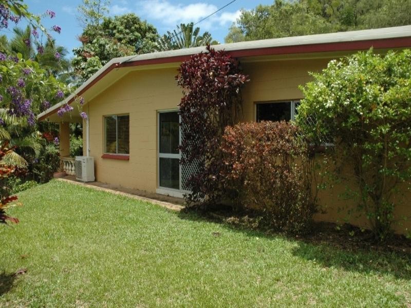 12 Marcia Close, Smithfield QLD 4878