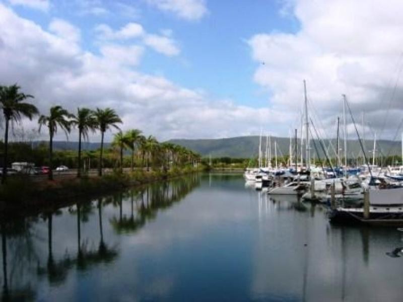 Kewarra Beach QLD 4879