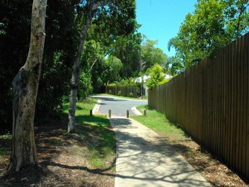 3 Helix Close, Clifton Beach QLD 4879