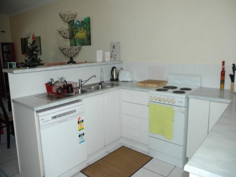 Yorkeys Knob QLD 4878