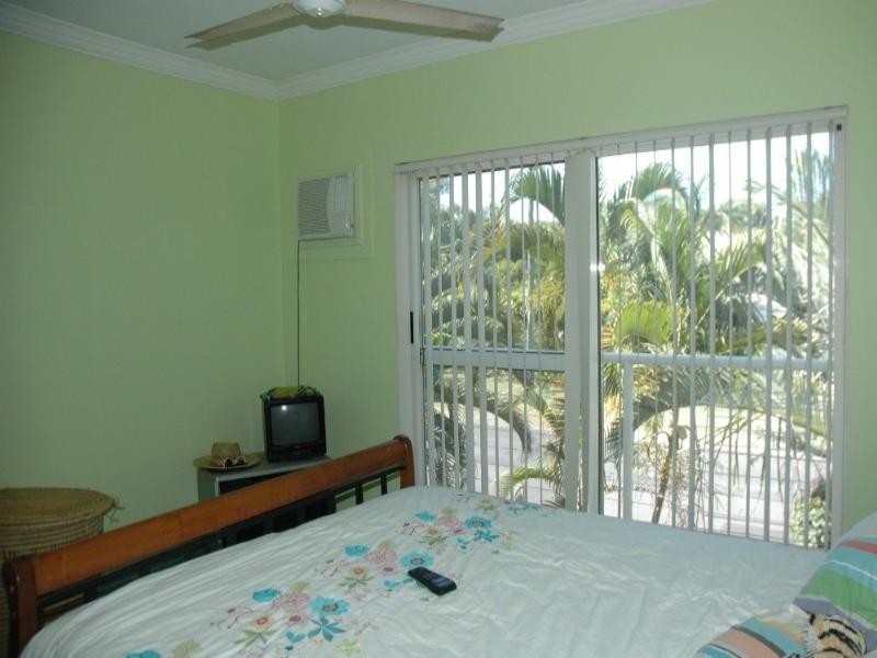 Yorkeys Knob QLD 4878