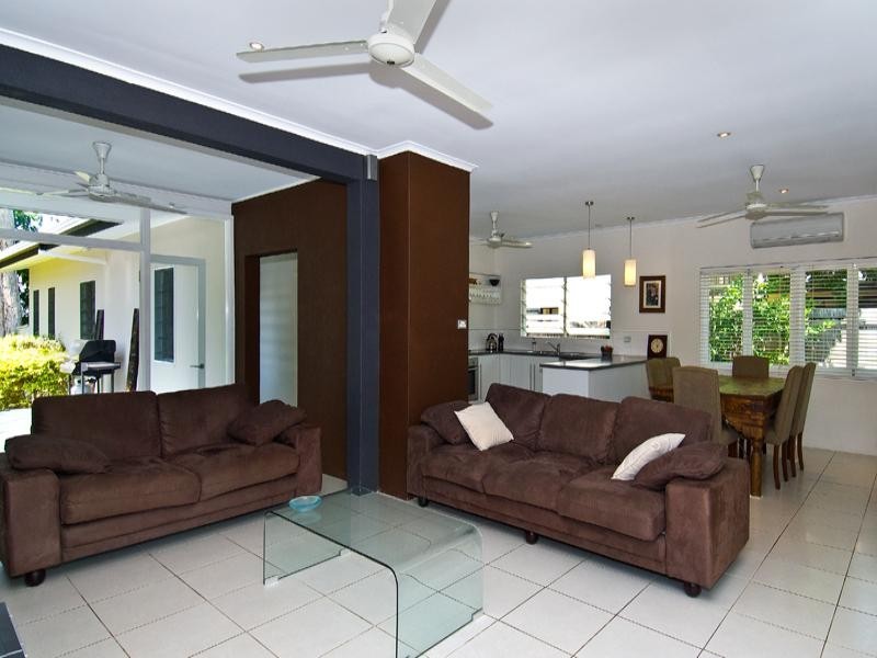 Clifton Beach QLD 4879