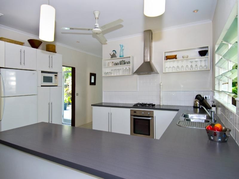 Clifton Beach QLD 4879