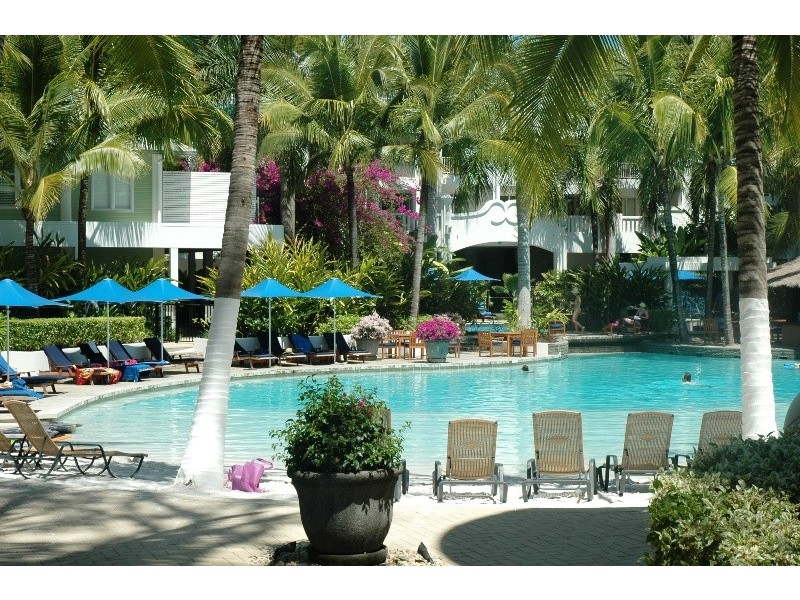 Palm Cove QLD 4879