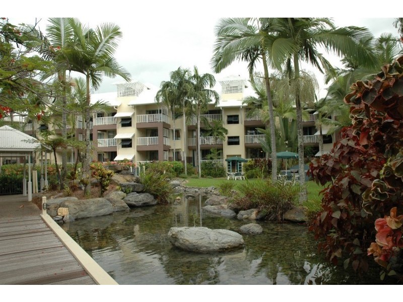 Trinity Beach QLD 4879