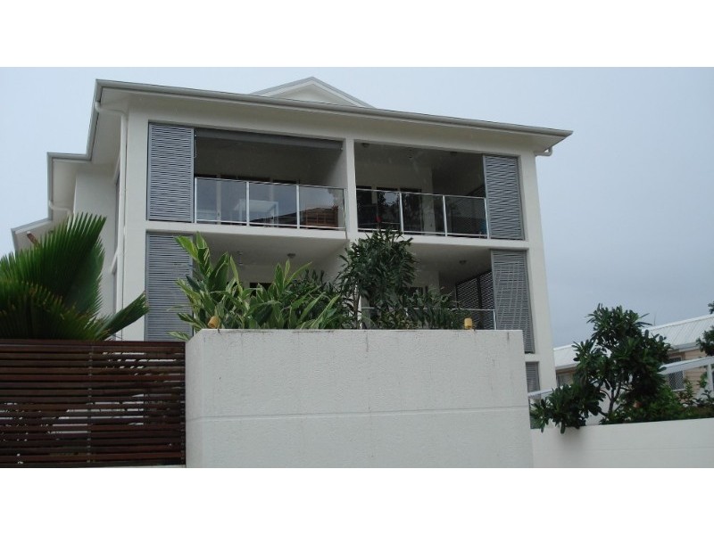 Trinity Beach QLD 4879